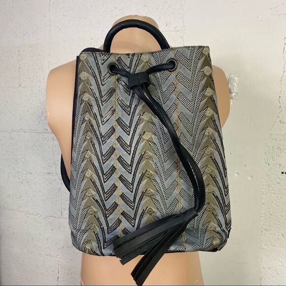 Gitta Black Silver  Chevron Printed Drawstring Close Bucket Backpack - Picture 3 of 10